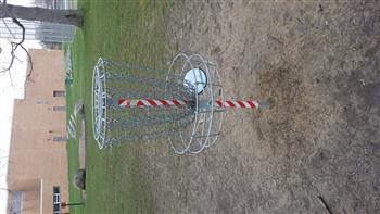 Seitz middle school disc golf image